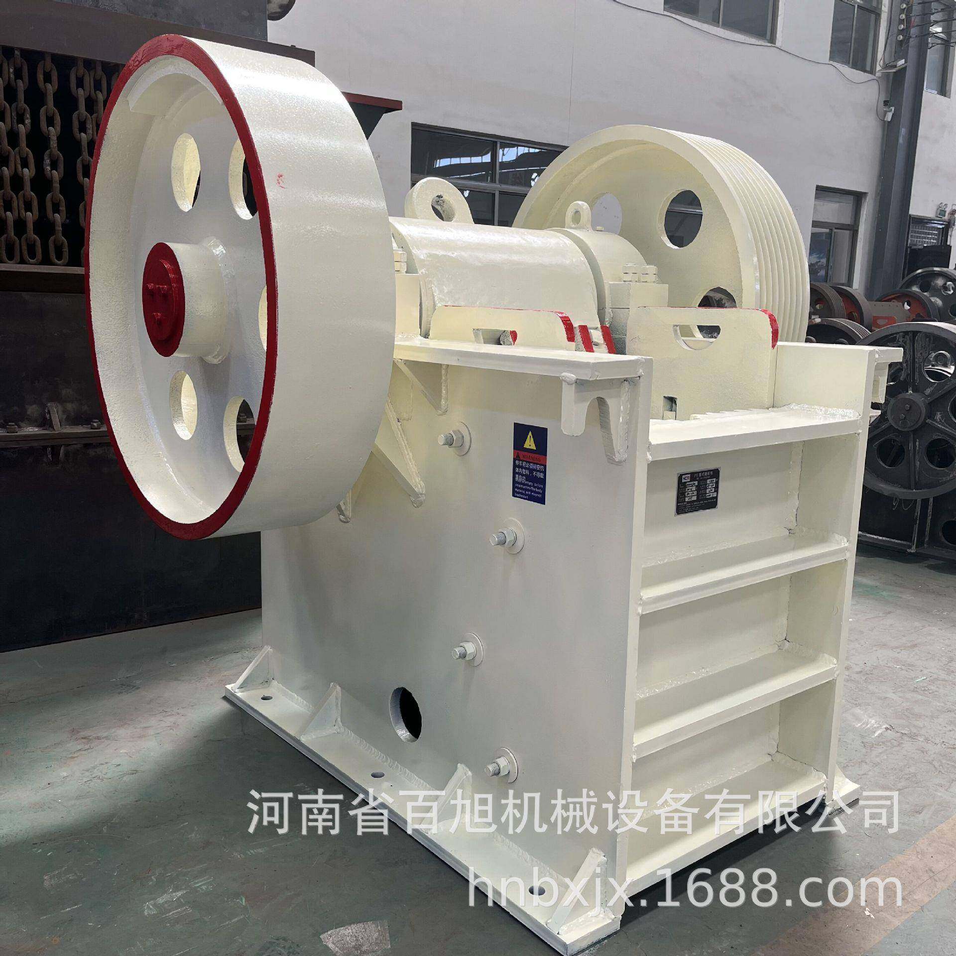 矿山大石头碎石机厂家水泥块鄂式石子粉碎机移动46型号颚式破碎机,机械设备,粉碎机,淘宝优惠券,粉丝福利购,淘宝优惠卷