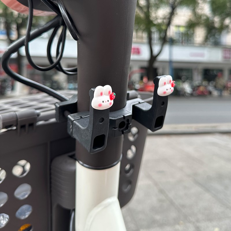 立马电动车挂钩前置通用电瓶摩托车万能挂勾自行车踏板车挂钩可爱