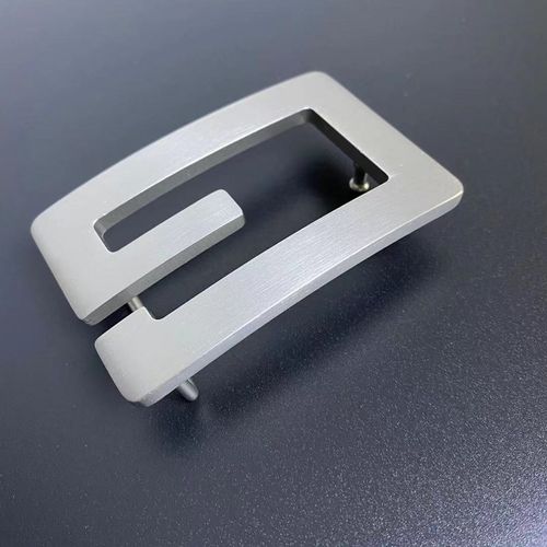 纯钛防过敏皮带扣头单卖  男士平滑字母扣腰带配件钛合金板扣头