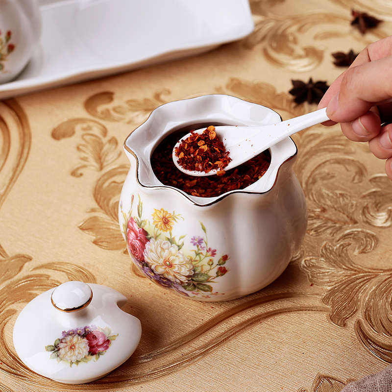 北欧家用骨瓷调料盒调味罐辣椒罐油壶醋壶套装组合厨房酱油壶盐罐