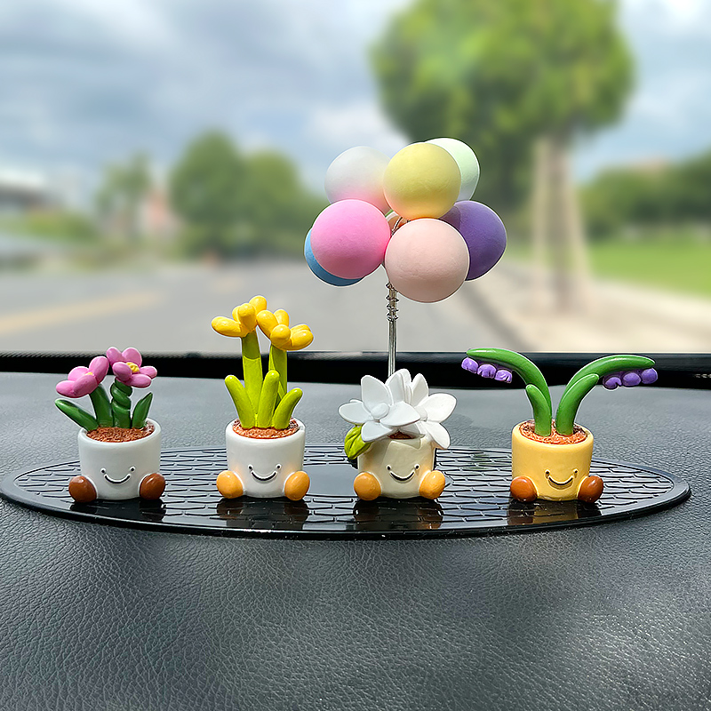 解压开心花朵车载摆件汽车内饰用品创意可爱小车上装饰品Y2023新