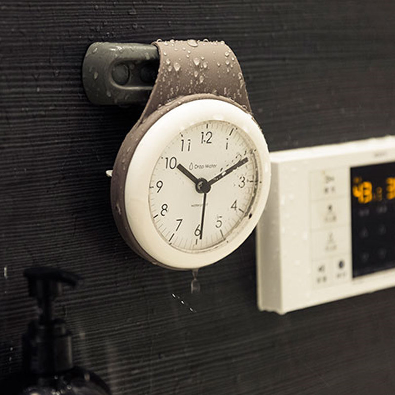 日韩简约浴室钟厨房防水静音家用吸盘钟表冰箱创意个性迷你小挂钟