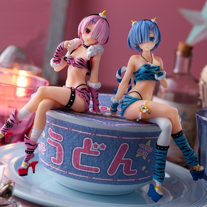 美少女车载摆件成人动漫杨玉环王昭君手办汽O车中控台创意车内装