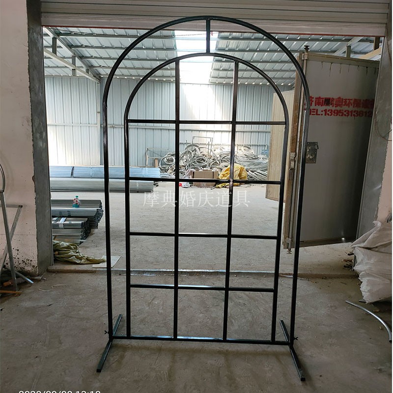 新款婚庆道具黑色拱形拱门舞台背景迎宾摆件装饰婚礼铁艺花架