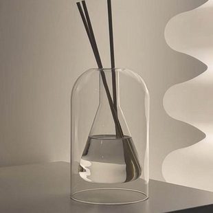 简约轻奢香薰瓶玻璃瓶风格 精油瓶香薰瓶简约扩香瓶花瓶