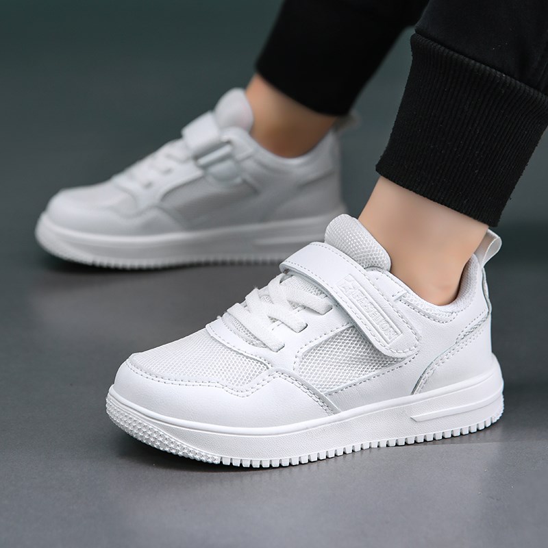 奥特莱斯折扣小黑鞋男童表演皮鞋中大童全黑色板鞋儿童休闲鞋纯黑