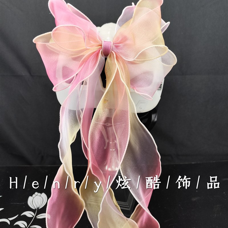 儿童平衡轮滑雪头盔成人摩托车电动头盔装饰品蝴蝶结W飘带彩虹渐