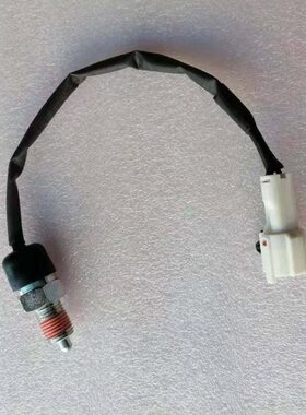 江淮帅铃六安ML532A-A5/A6/A9变速箱开关J-1701817-40-00特惠