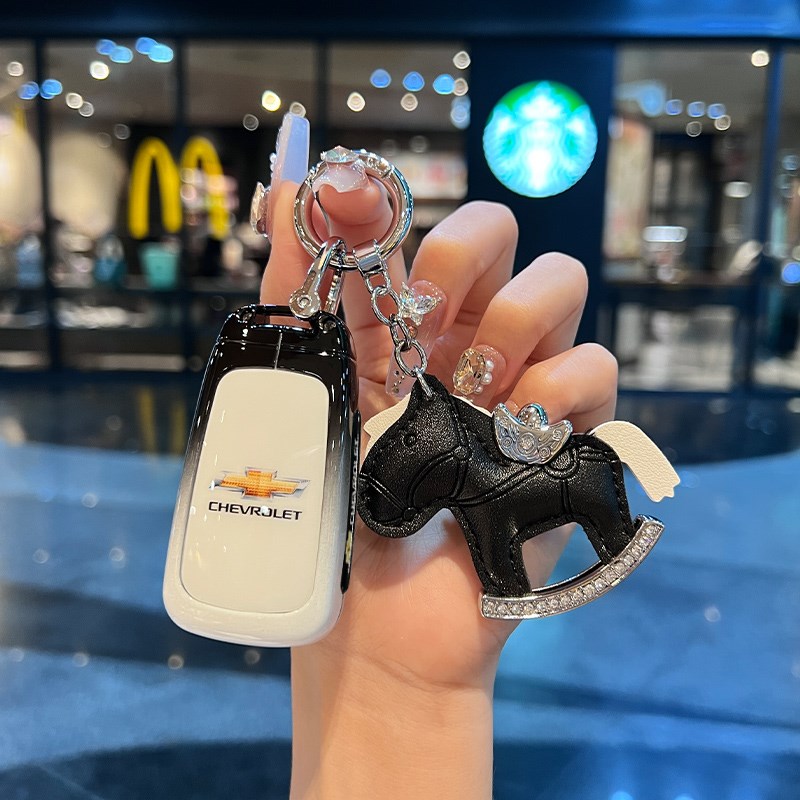 适用新雪佛兰科鲁泽钥匙套科x沃兹迈锐宝女科鲁兹探界者赛欧3壳扣