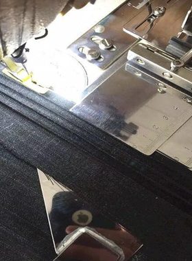 可调多功能平车打褶器打条器打皱装置打折器F533拉筒缝纫机打条器