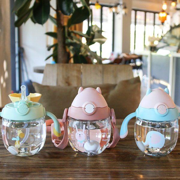 婴儿喝管水杯塑料杯防呛吸管杯两用手柄带背带方便携带咬吸杯,户外/登山/野营/旅行用品,水杯,淘宝优惠券,粉丝福利购,淘宝优惠卷
