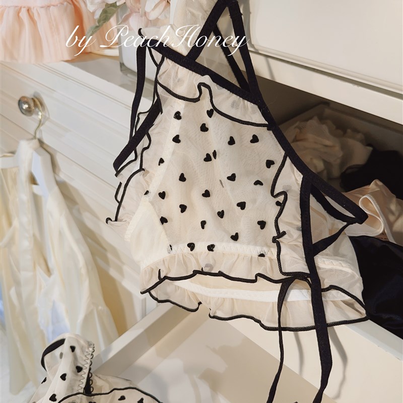 桃蜜糖丨提f拉米苏 奶油x黑色 温柔气质少女内裤