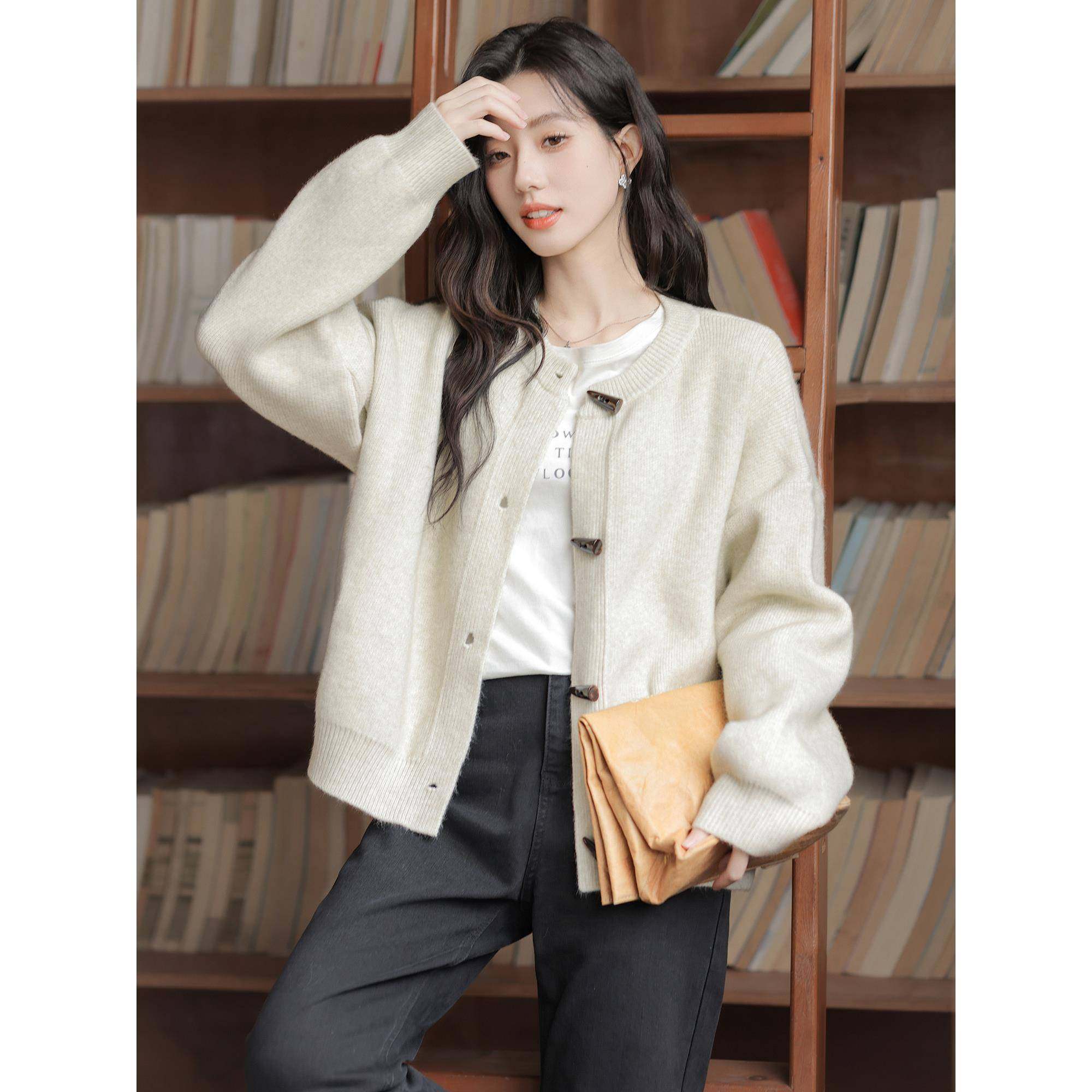 帛卡琪205秋新款春圆领针织衫开57217-1衫女牛毛角2扣慵懒宽松衣,个性定制/设计服务/DIY,毛衣加工定制,淘宝优惠券,粉丝福利购,淘宝优惠卷
