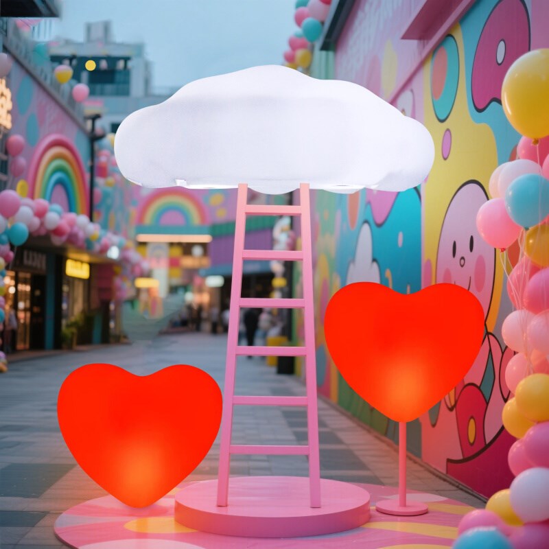 户外发光爱心灯美k陈装饰气氛灯网红拍照打卡商业街景观心形云朵