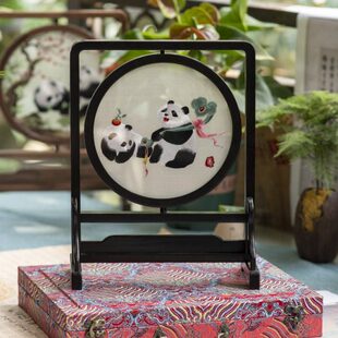 蜀绣熊猫摆件双面绣高端礼品四川成都特产中国风礼物送老外送领导