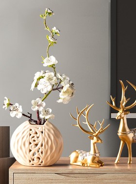 家居客厅现代简约玄关装饰t摆设工艺术品小鹿电视酒柜创意轻奢摆