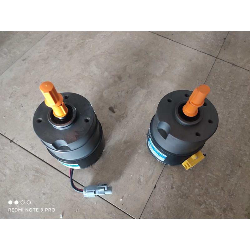 杭州电动叉车小金刚驱动行走电机一代二代电机