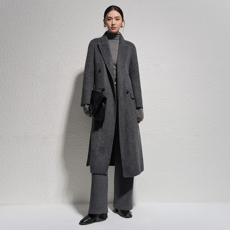 【时菲菲】商场同款冬季新品西装式正肩大衣N2110A44737