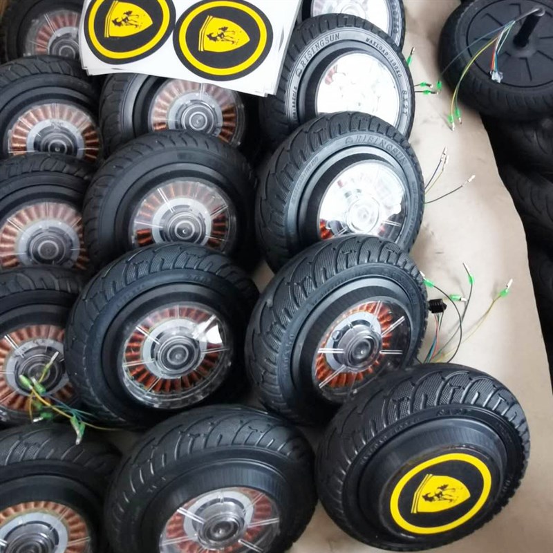 6.5寸7寸8寸10寸两轮智w能电动平衡车扭扭车无刷电机轮子轮毂通用