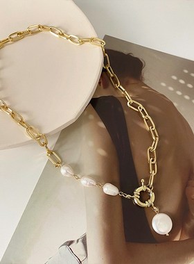 复古巴洛克珍珠项链女金属吊坠拼接锁骨链潮轻奢小U众设计感毛衣