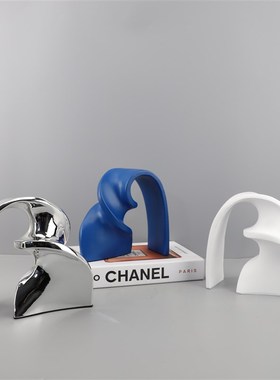 现代简约创意g几何拱形飘带摆件样板房客厅卧室玄关办公室家居饰