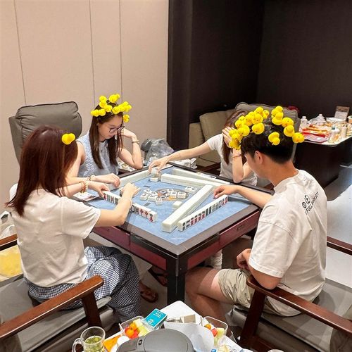 【麻将天才啊】麻将惩罚游戏道具小黄鸭发卡小鸡卡子台球PK玩具