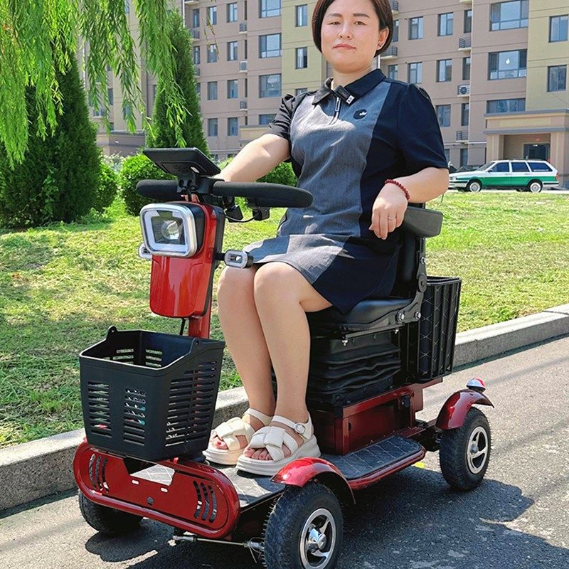 德州小巴士电动车Q70车老年代步车四轮车小巧家用加宽带减震