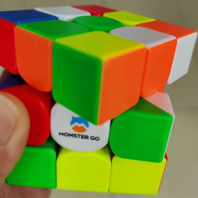 萌刻魔方ganMG3磁力版三阶顺滑专业智能版星球金字塔还原智力玩具