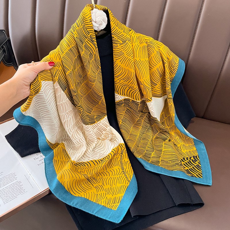 新款女复古印花仿绵羊毛r装饰丝巾春夏季两用围巾90大方巾保暖围