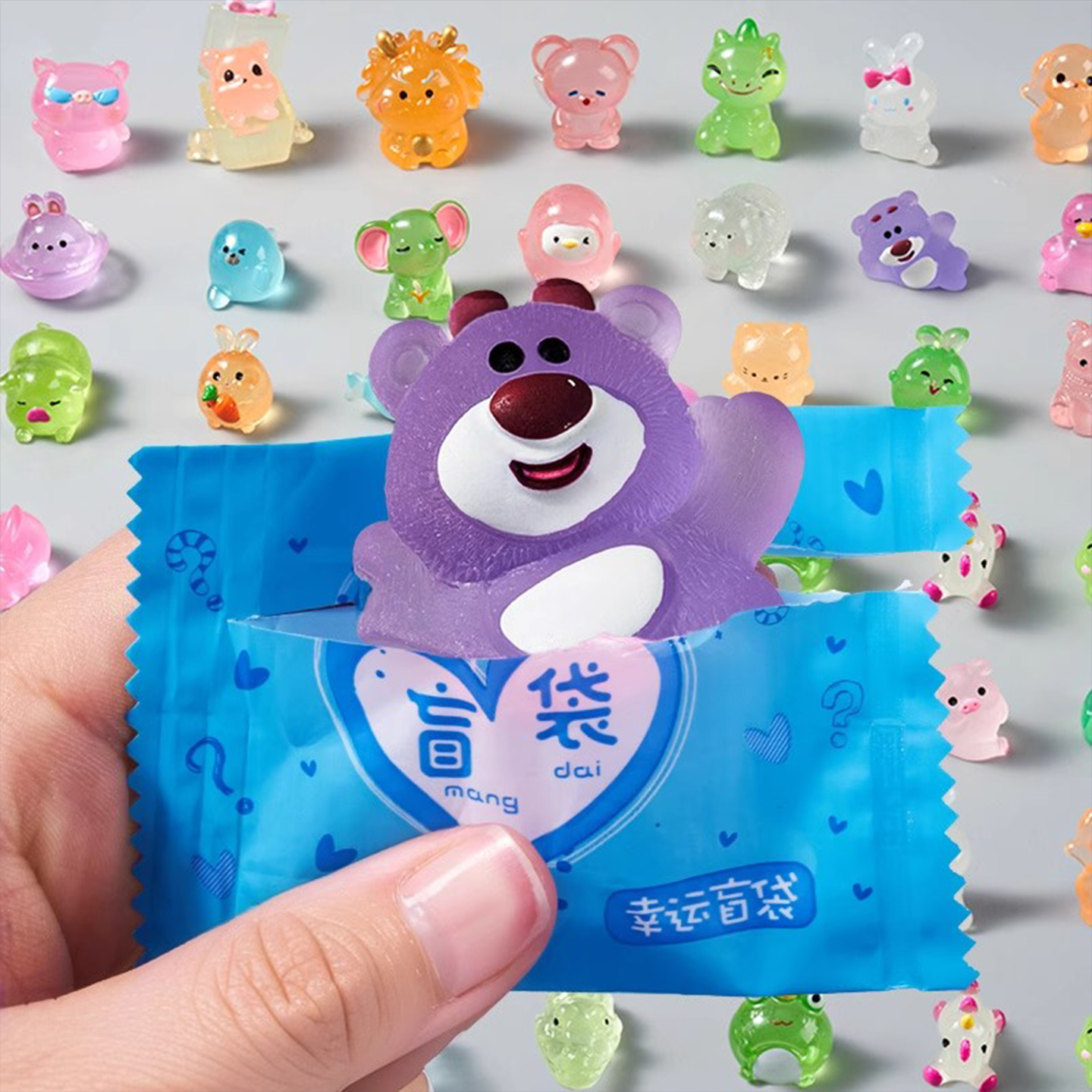 夜光动物卡通盲袋微缩小动物发光玩具模型摆件发光儿童过家家玩具