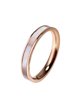 日韩时尚简约新款钛钢戒指u女白贝不掉色素圈轻奢小众ins冷淡风潮