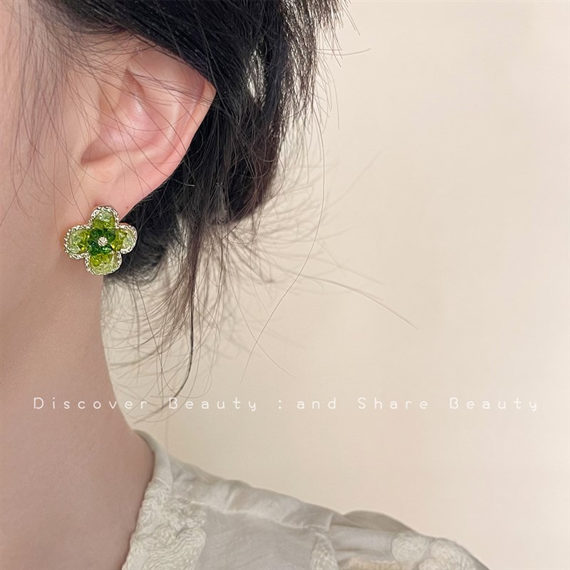超仙渐变色水晶花朵耳钉日韩甜美森系耳环轻奢高级感.气质耳饰女