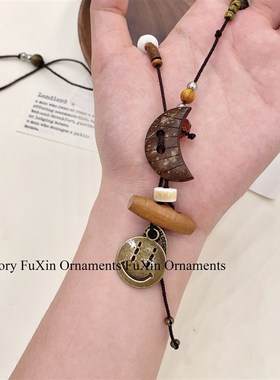 新款复古笑脸装饰吊坠项链小众设计百搭配饰古着R多元素项链毛衣