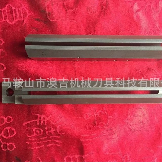 供应包装机切刀/封口刀/齿刀/枕式包装机刀片/包装齿刀/刀座/花刀