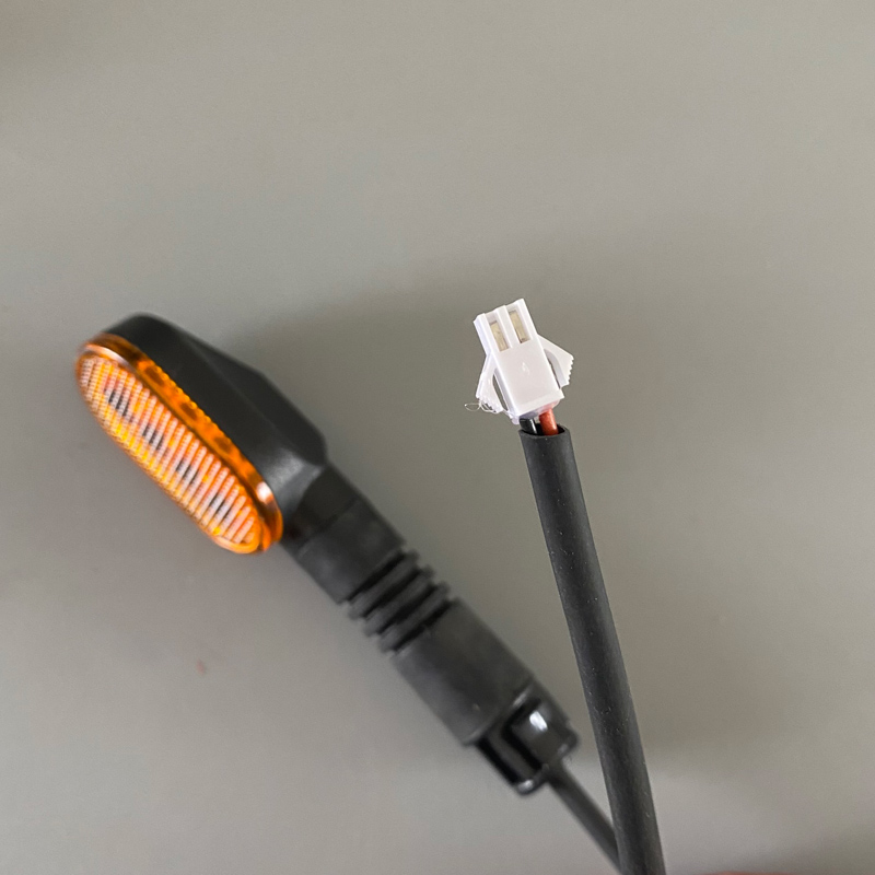 电动车左右转向灯两轮三轮车12V转弯提示灯48V/60V通用灯电动车灯