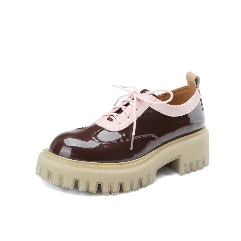 2024春新款厚底棕色系带乐福鞋女坡I跟松糕底漆皮拼色圆头单鞋