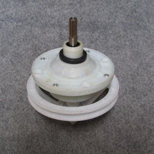 小燕子洗衣机减速器10齿 齿轮箱变速轴10齿花 洗衣机波轮盘轴配件