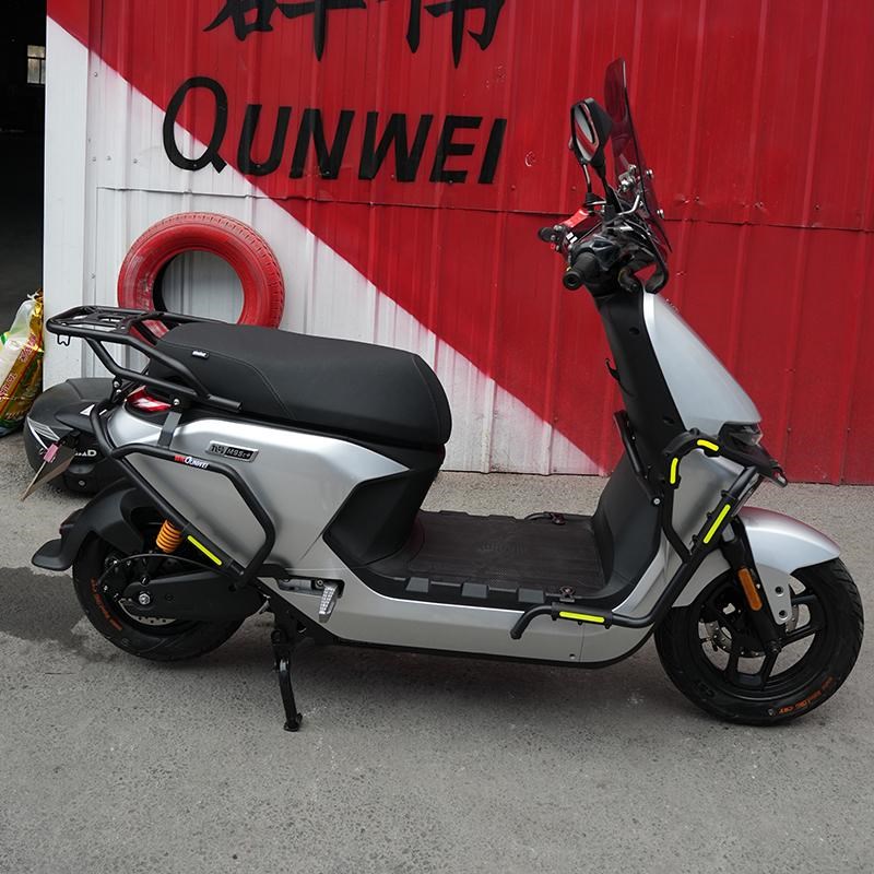 适用于9号M95C+电动汽车后尾货架尾箱后箱托架Jh1500Dt-4A尾翼改