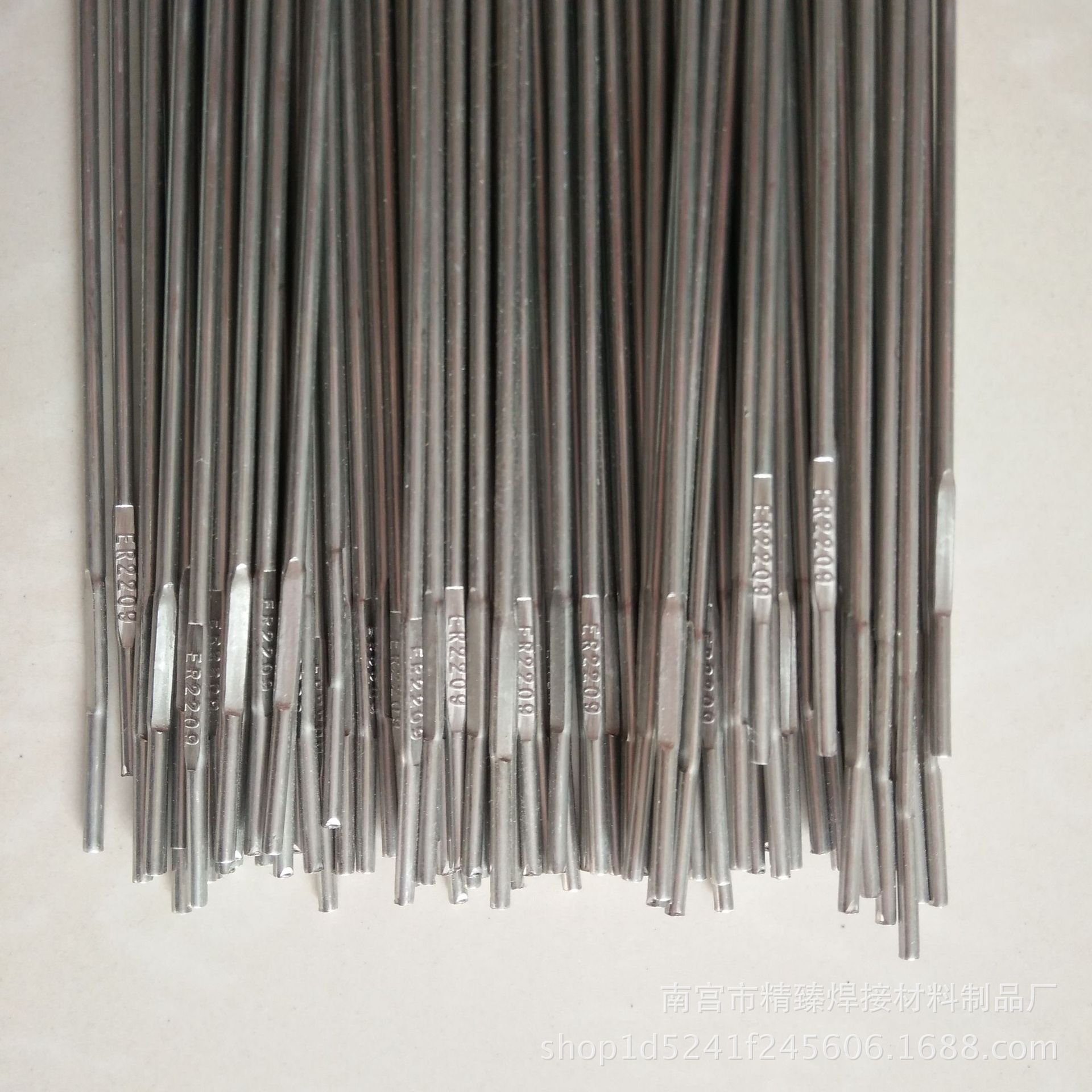 ER309L不锈钢焊丝 309L实芯氩弧焊丝 ER309L气保焊丝0.8 1.0 1.2