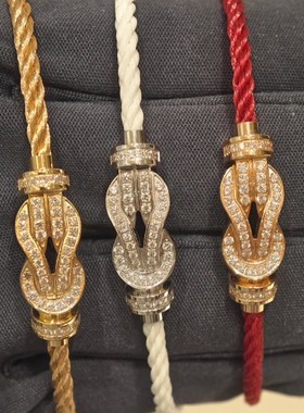 不掉色8字马蹄扣红绳转运手链情A侣款男女百搭饰品镀玫瑰金平安结