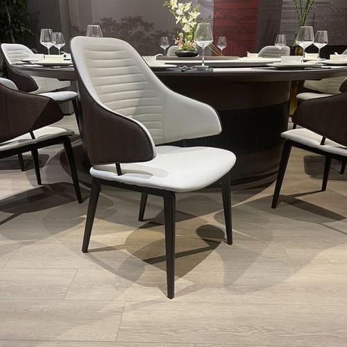 意式创意轻奢餐椅家用餐桌椅子酒店餐厅靠背椅售楼部洽谈椅带扶手