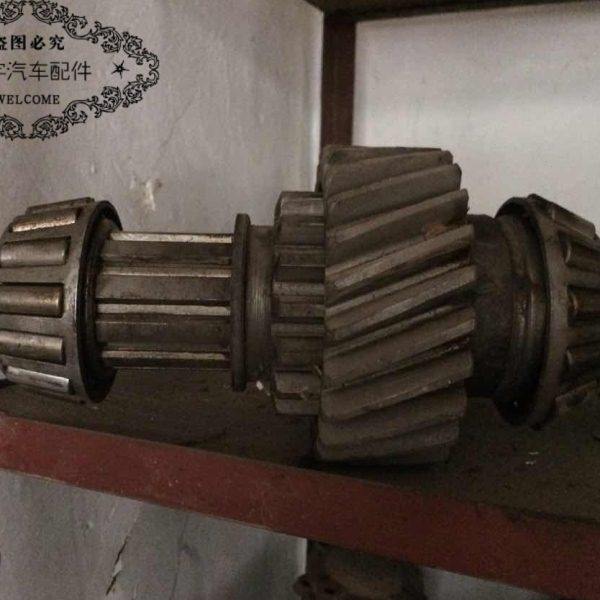 解放30/分动箱/齿轴总成/16齿/25齿