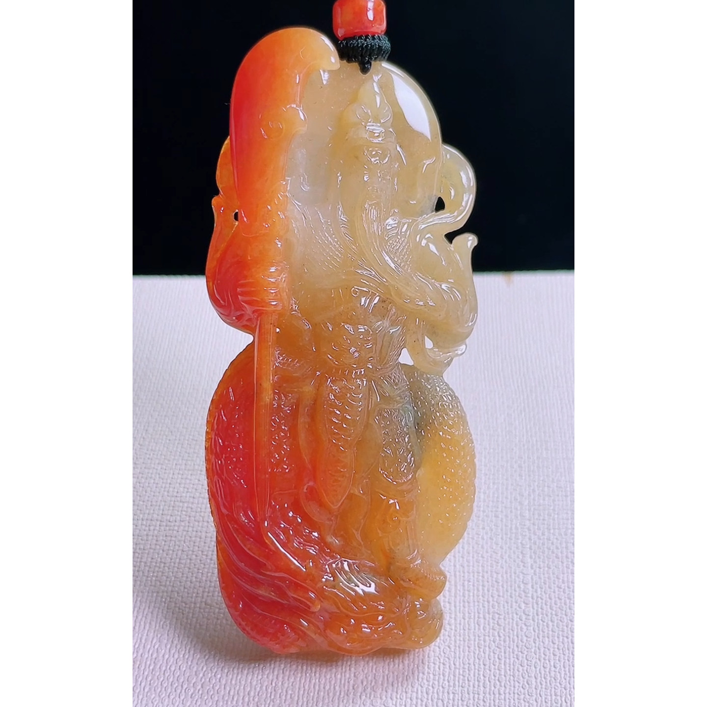缅甸天然A货玉石翡翠 老坑冰种 手工精雕 红翡关公吊坠