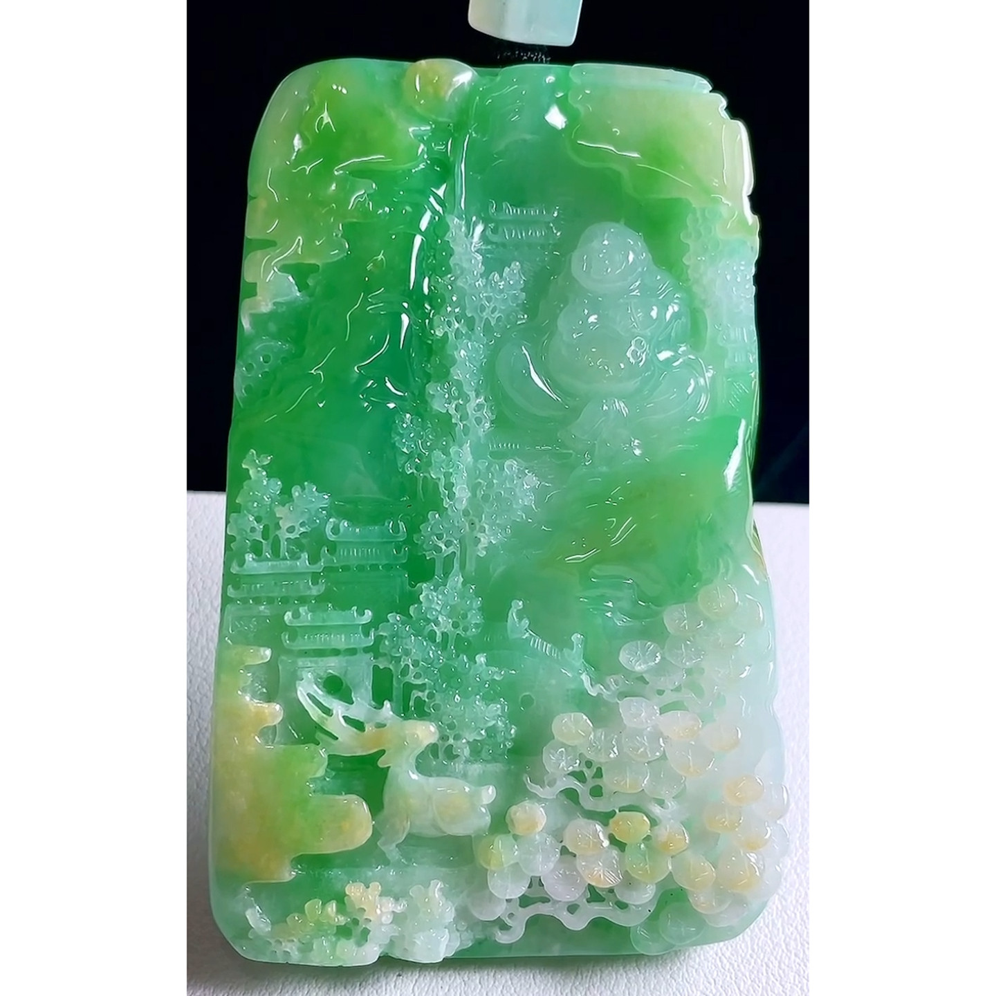缅甸天然A货玉石翡翠 老坑冰种手工精雕黄加绿山水牌吊坠