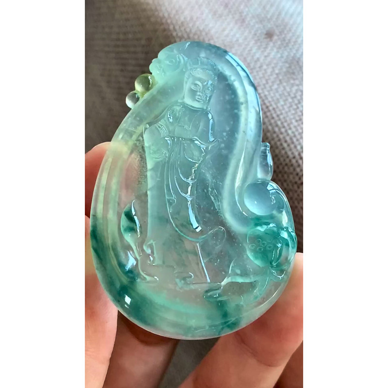 缅甸天然A货玉石翡翠 老坑冰种手工精雕飘花观音牌吊坠