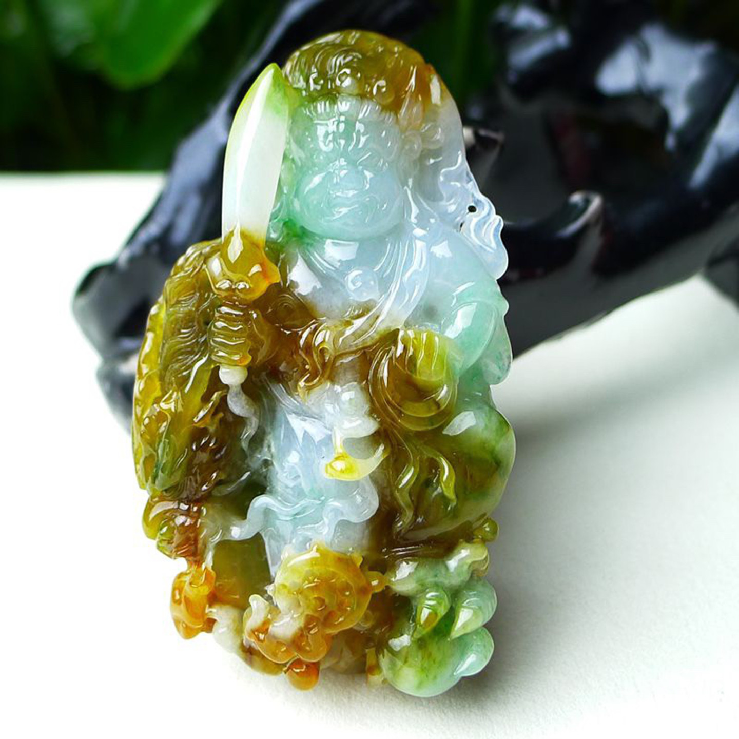 缅甸天然A货玉石翡翠 老坑冰种手工精雕三彩黄加绿 不动明王吊坠