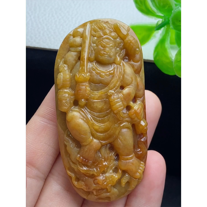 缅甸天然A货玉石翡翠 老坑冰种 手工精雕 黄翡不动明王吊坠