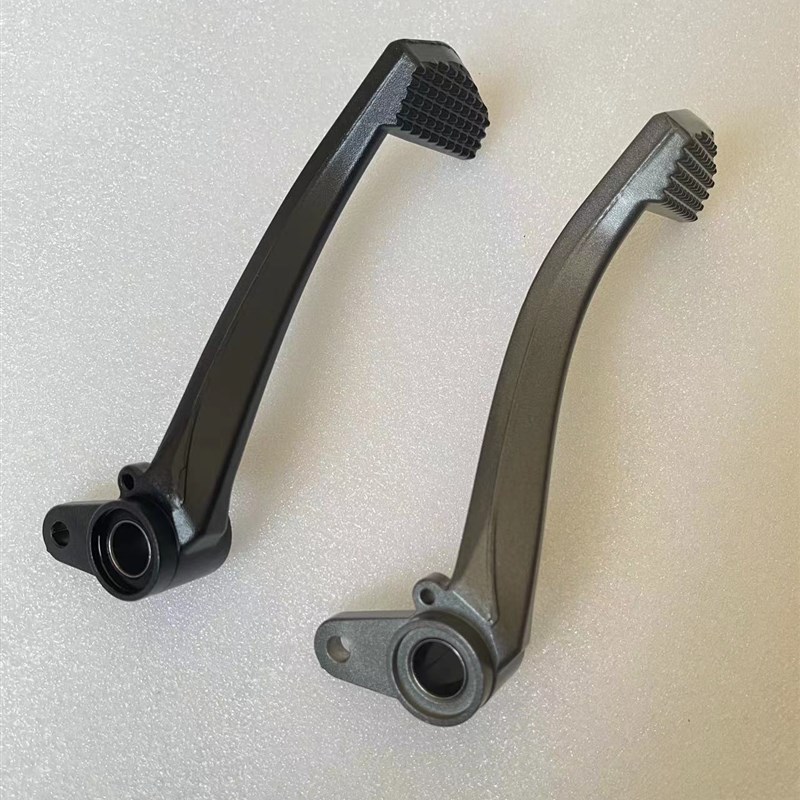 长江450bobbie7n00 400后刹车脚踏板脚刹车踏板 650边三轮后刹脚