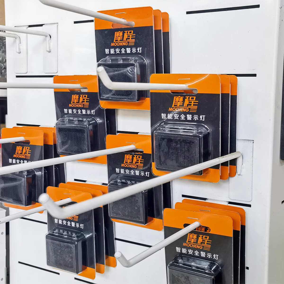 摩程摩托车爆闪灯改装氛围灯免接线巡航警示开道彩灯装饰灯辅助灯