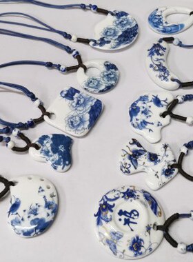 2022年新民族风青花瓷印花弧形吊坠项链女式旅游礼品可调首饰挂件